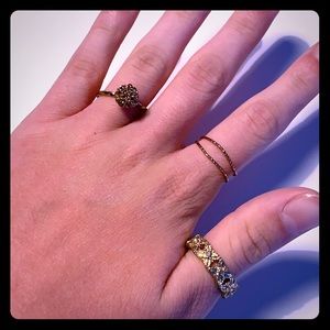 Gold ring set